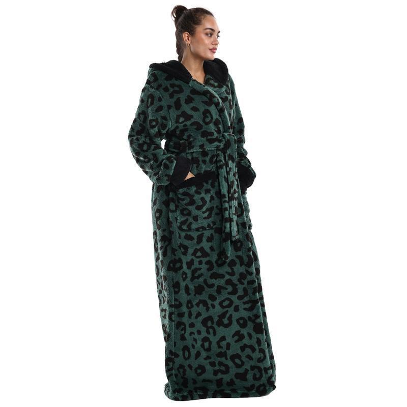 Treavhds™ Hooded Long Leopard Print Bathrobe - Thickened Flannel Fabric