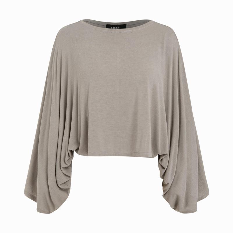 ✨ Oversized Batwing Sleeve Tee – Relaxed Fit, Effortless Style! 💕