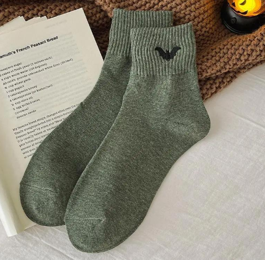 Spooky & Cute Halloween Socks for Women – 5-Pair Cozy Crew Sock Set