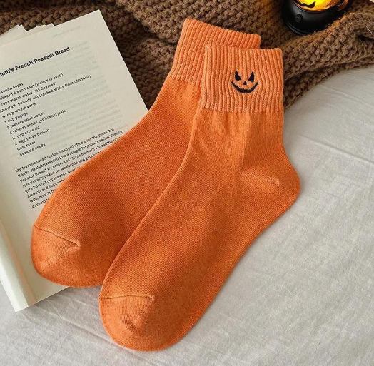Spooky & Cute Halloween Socks for Women – 5-Pair Cozy Crew Sock Set