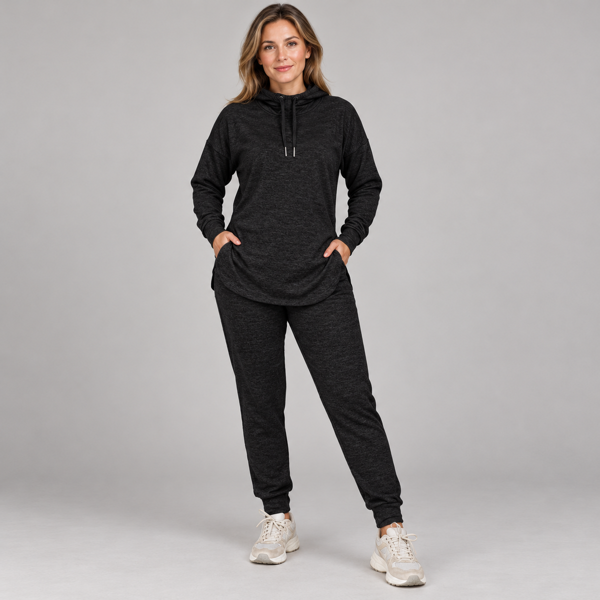 🤍 Women’s Two-Piece Curved-Hem Hoodie Set