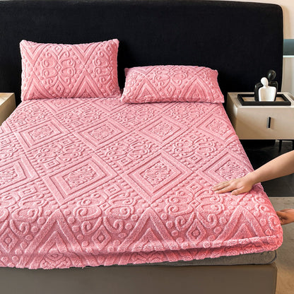 Luxury Flannel 3D Plush Fitted Sheet – Ultra-Soft, Cozy Warmth & 360° Stay-Put Fit