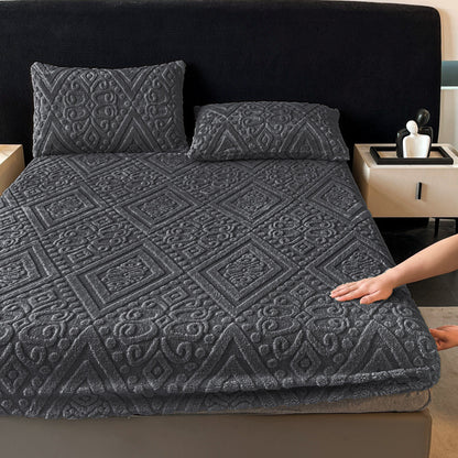 Luxury Flannel 3D Plush Fitted Sheet – Ultra-Soft, Cozy Warmth & 360° Stay-Put Fit