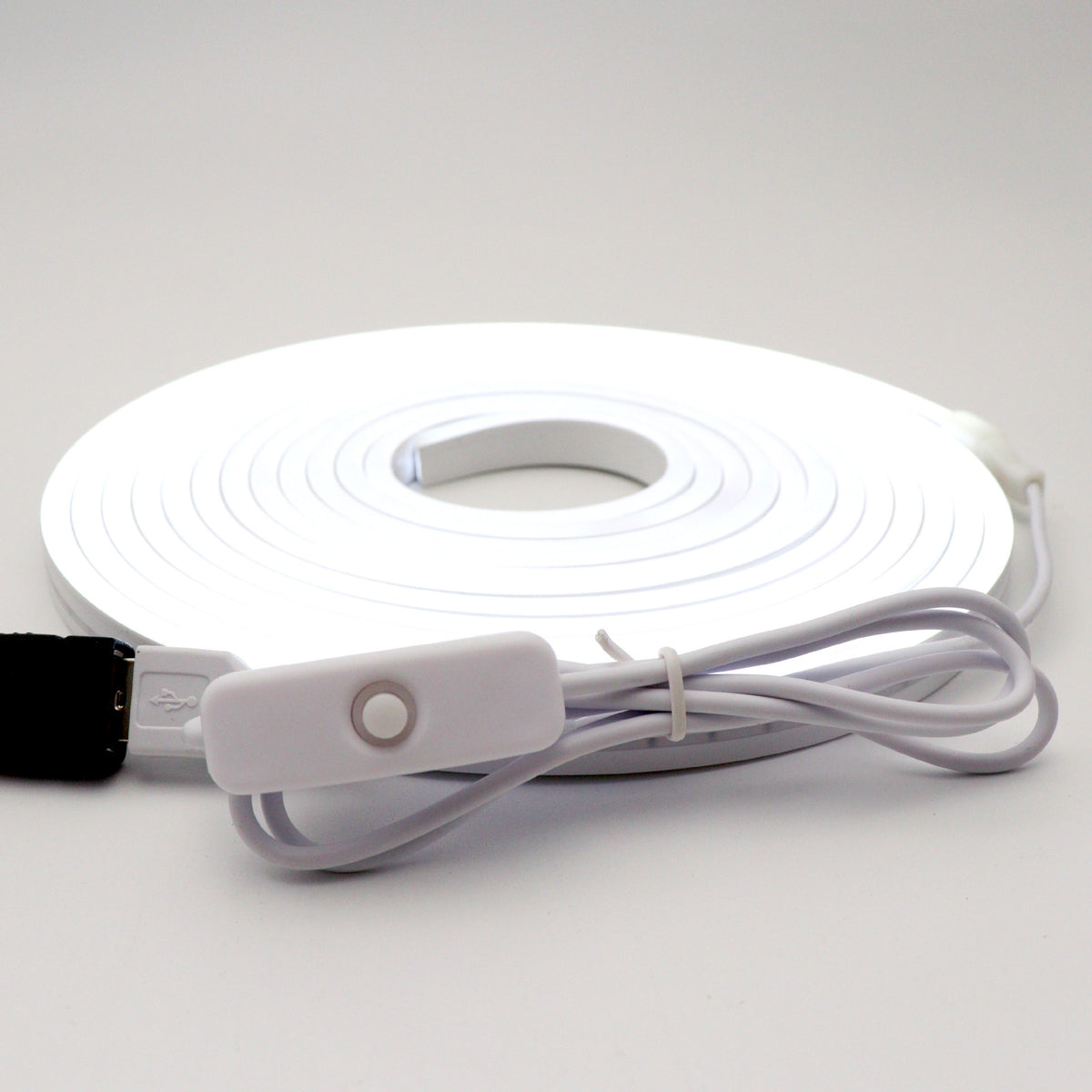 Motion Sensor LED Strip Lights – Dynamic Flowing Effects, USB Powered, Cuttable for Stairs & Home