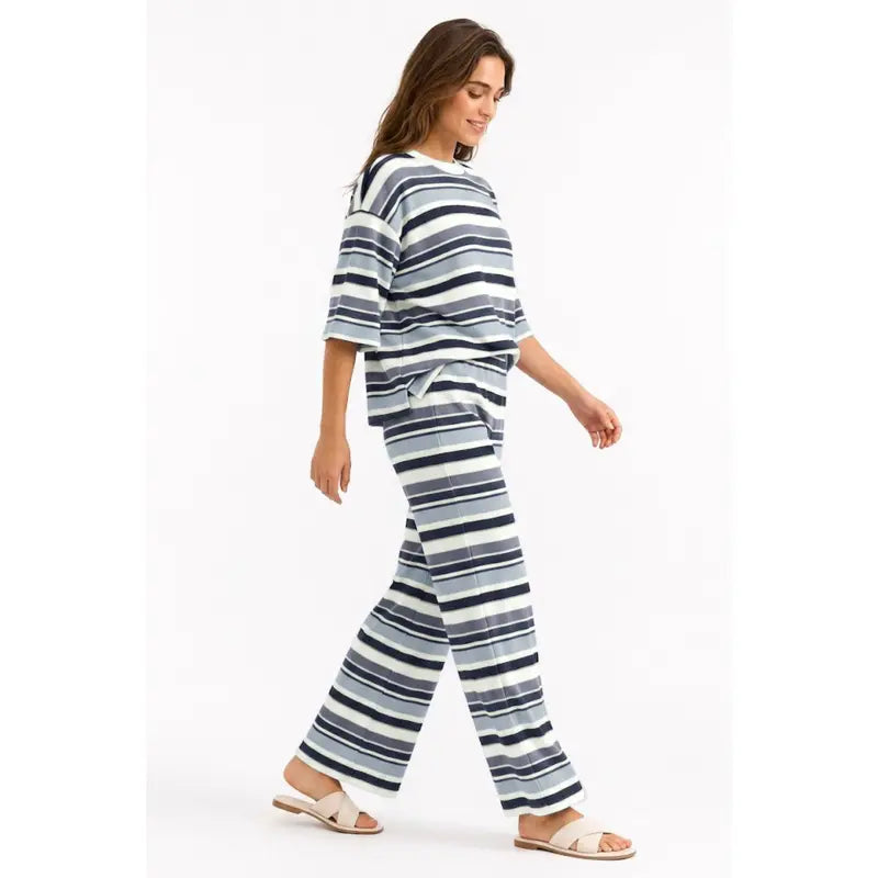 Women's Retro Striped Knit Lounge Set – Soft, Relaxed & Effortlessly Stylish